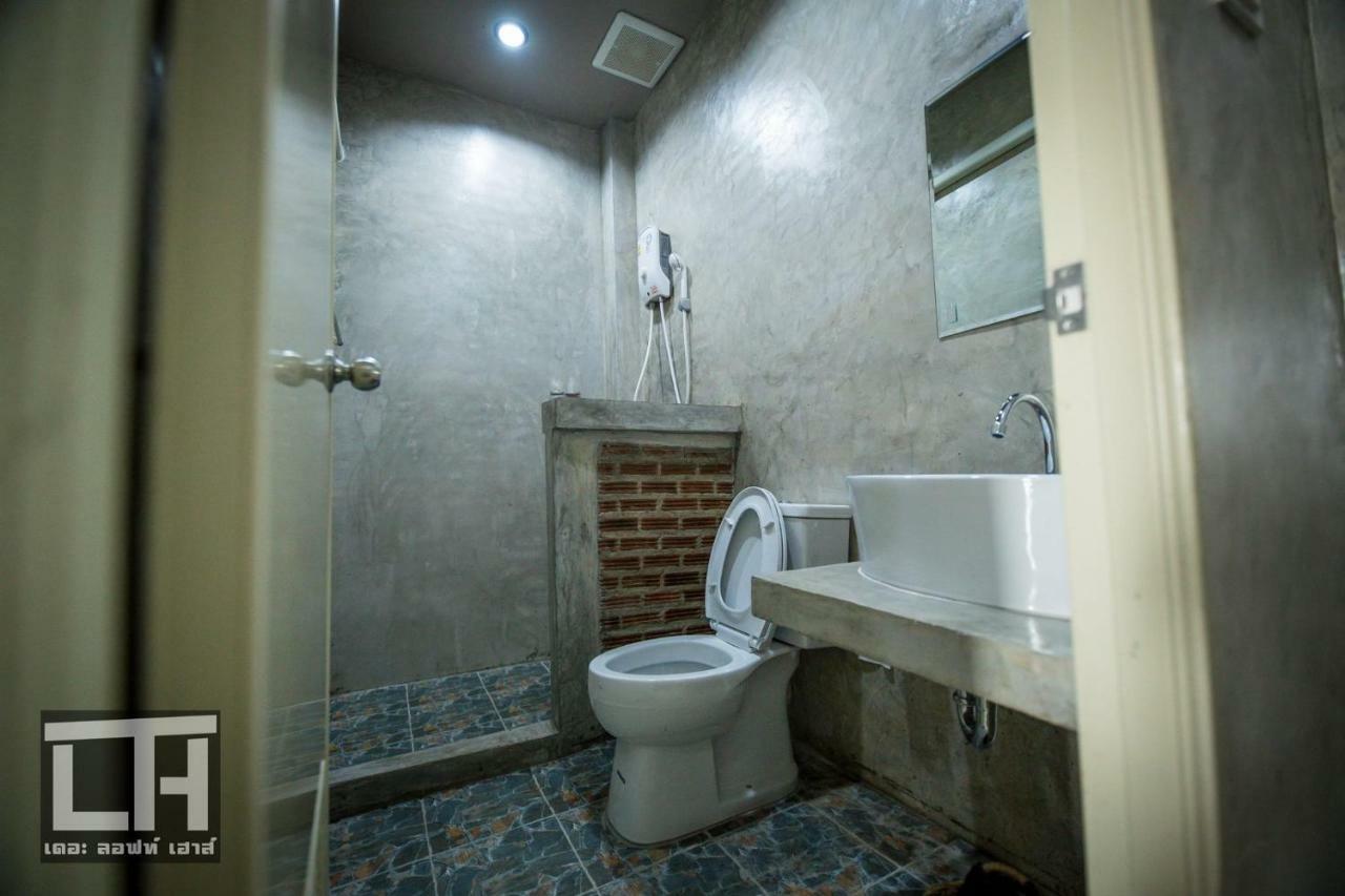 מלון Watthana Nakhon The Loft House Sakaeo מראה חיצוני תמונה